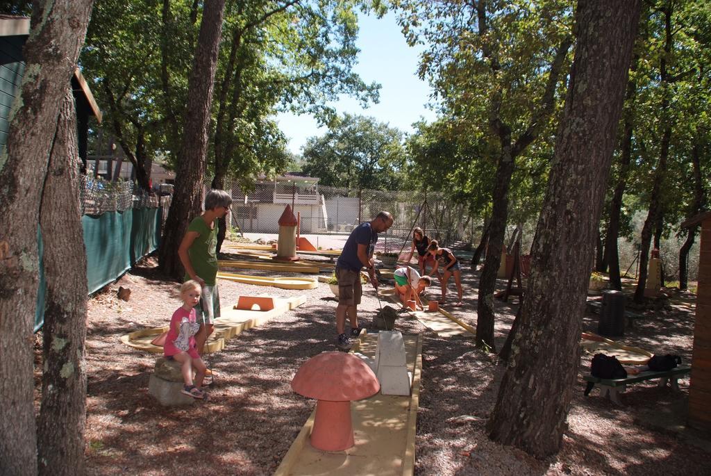 Le Parc Campingplatz Saint-Paul-en-Forêt